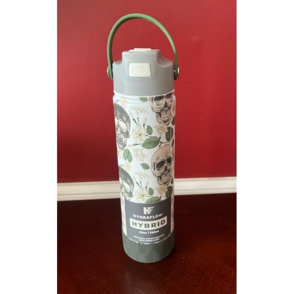 New! Green Hydraflow Hybrid Skull Skeleton Halloween 25oz Stainless Water Bottle